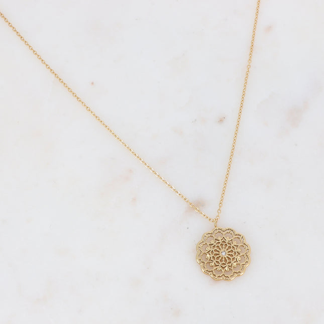 Collier Timothée avec rosace ajourée et zirconium