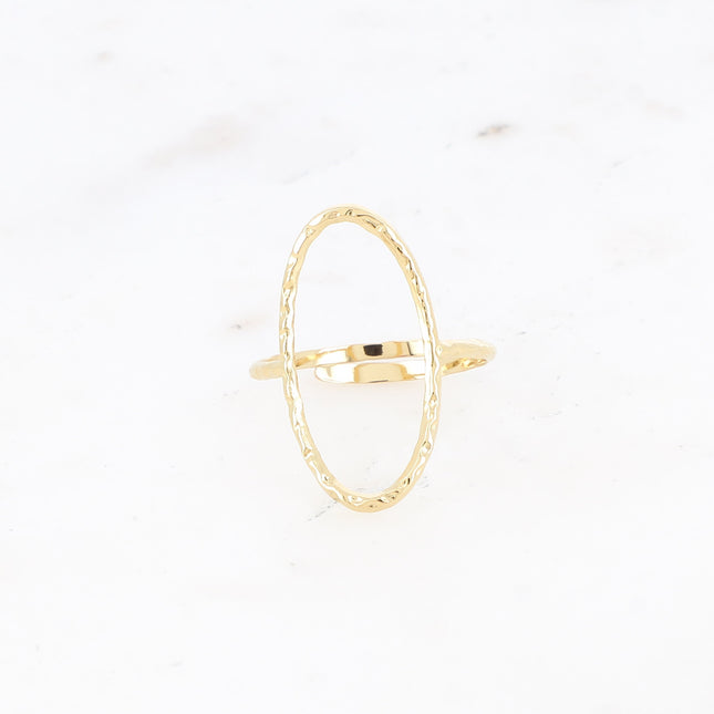 Bague fine Ilsa - ovale ajouré effet martelé