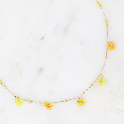 Collier - 5 fleurs perlées
