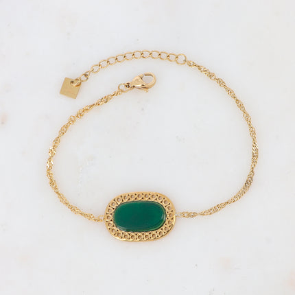Ambrose bracelet with oval stone