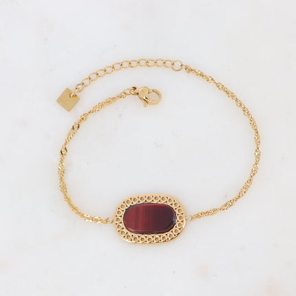 Ambrose bracelet with oval stone