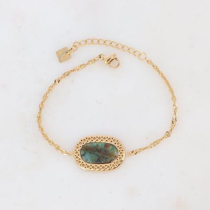Ambrose bracelet with oval stone