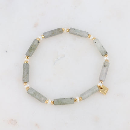 Philomène stretch bracelet with natural stone cylinders
