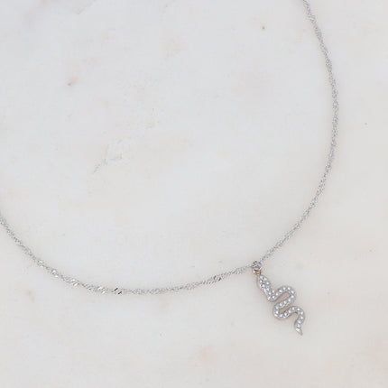 Collier avec serpent et oxydes de zirconium