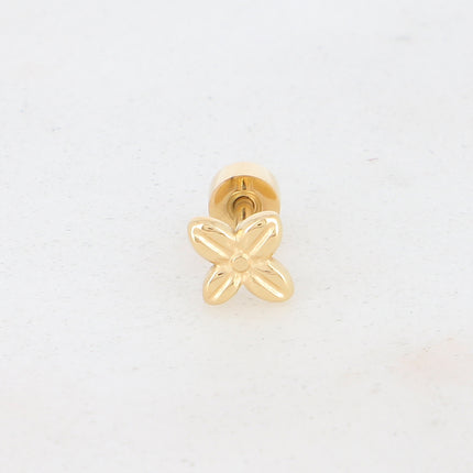 Piercing avec fleur gravée