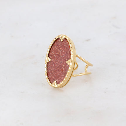 Bague Méli - pierre ovale et griffes triangles