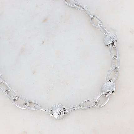 Collier Bailyne - mailles ovales, pendentif pointillé