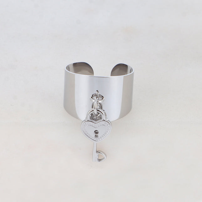 Bague Rosia - large avec clef et cadenas coeur