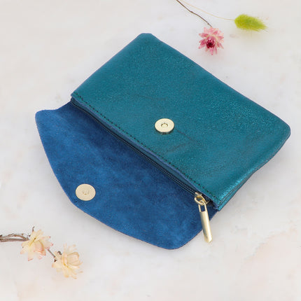 Pochette Barcelone - 1 bouton aimanté, 1 zip et 3 poches