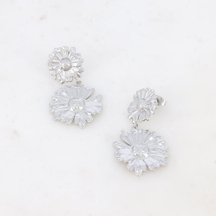 Daisya stud earrings - double daisy flower