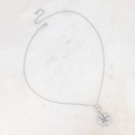Collier Aiza - anneau texturé et fleur