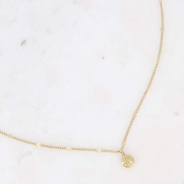Collier - coccinelle aux tâches gravées