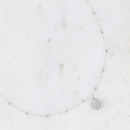 Collier Kamari perles - trèfle et perles d'acétates nacrées