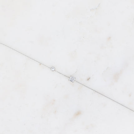 Bracelet - cristal carré et oxyde de zirconium