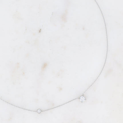 Collier - cristal rond et oxyde de zirconium