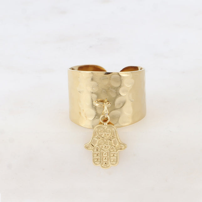 Bague - martelée avec pendentif main