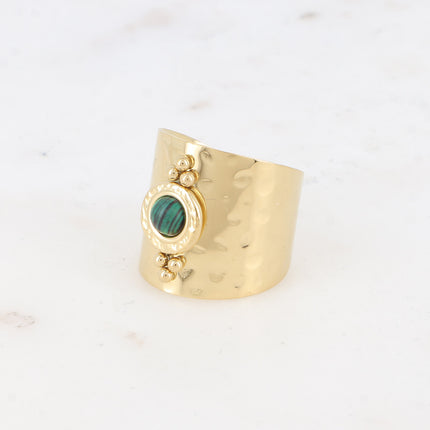 Bague large - effet martelée et pierre naturelle ronde