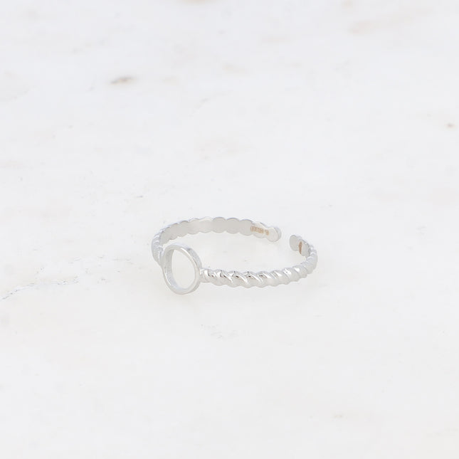 Cloanie ring - smooth round and beaded effect band