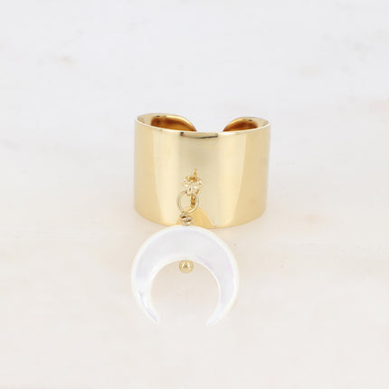 Bague Camélia - lune nacrée