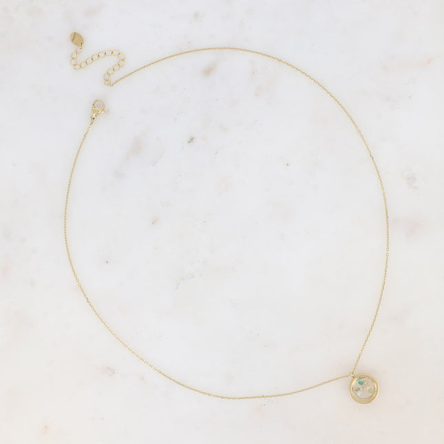 Collier - médaillon avec cristaux taillés et pastille trèfle