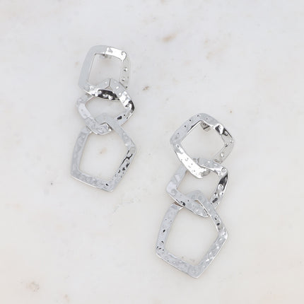 Boucles pendantes Trina - formes géométriques martelées et ajourées