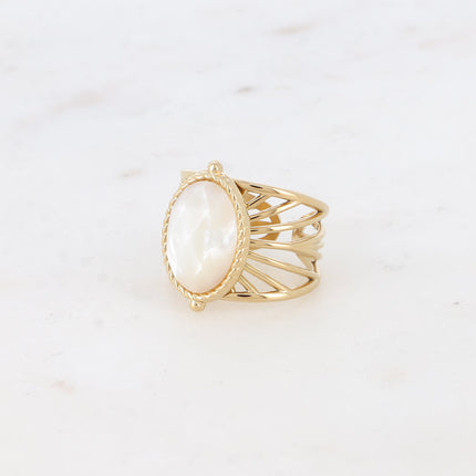 Bague - anneau ajouré et pierre naturelle ovale