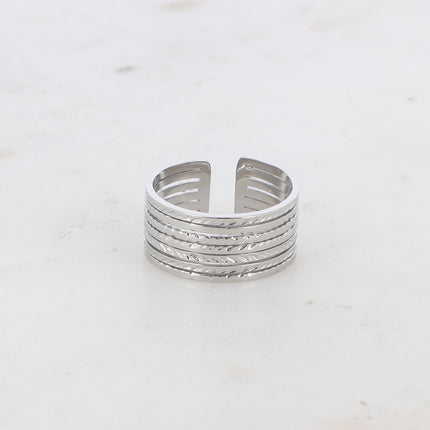 Bague Sita - lignes effet martelé