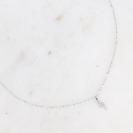 Collier - éclair et oxydes de zirconium