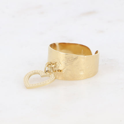 Ring - openwork heart charm