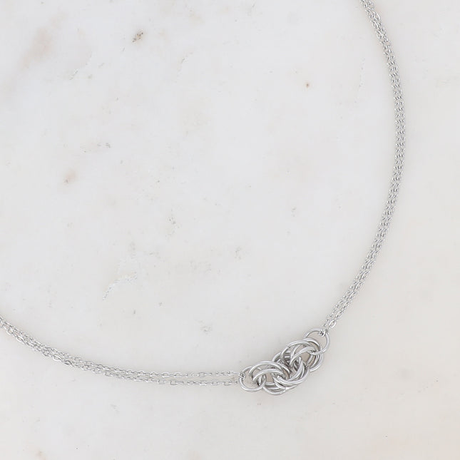Anéa Necklace - triple chain of 3 rings