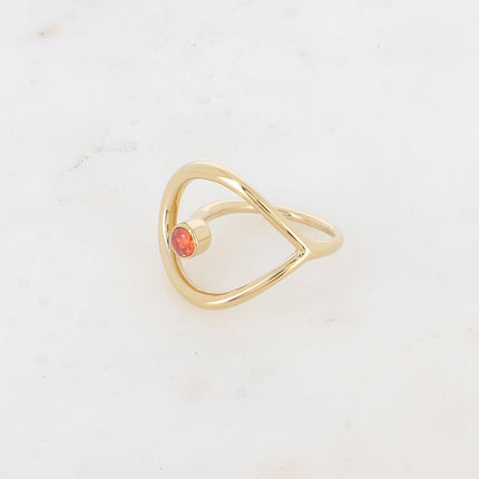 Bague - forme ajourée et cristal taillé