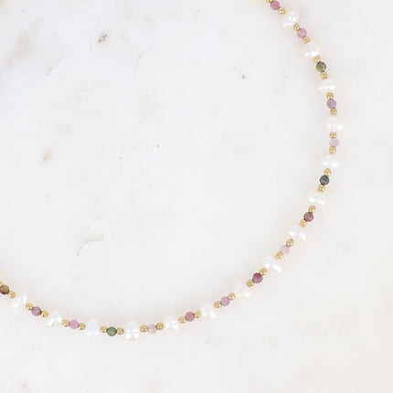 Collier - perles, pierres naturelles et perles d'eau douce