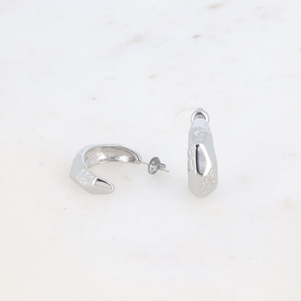 Hoop earrings - smooth and hammered facets 21x25mm