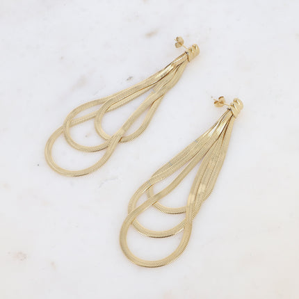 Dangling loops - 3 mirror stitches