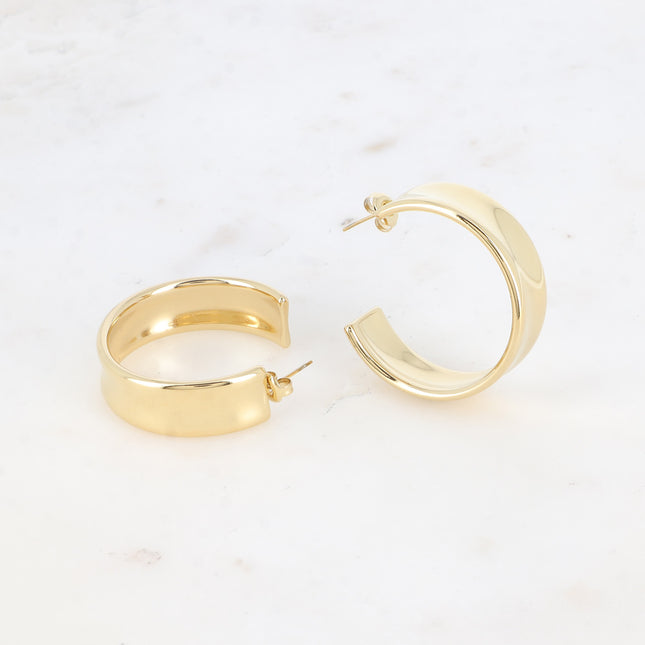 Janie hoop earrings - wide and curved 35mm