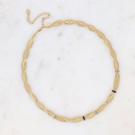 Collier - maille miroir effet entrelacé par des anneaux en émail