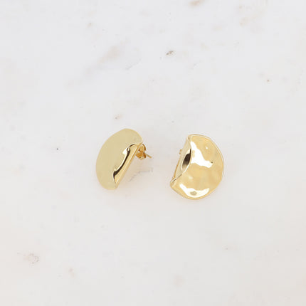 Boucles puces - petit empiècement recourbé et martelé