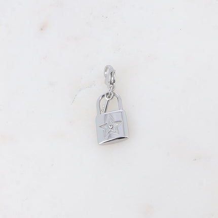 Charm Cadina - oxydes de zirconium, clef, cadenas avec étoile