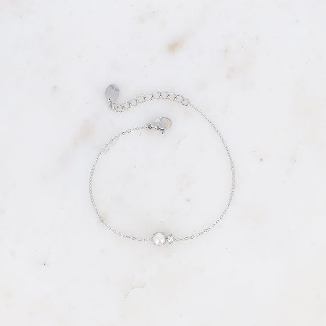 Bracelet - small white resin bead and cut crystal