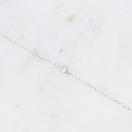 Bracelet - petite perle en résine blanche et cristal taillé