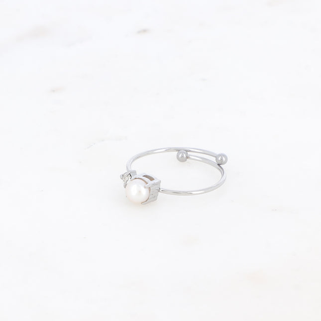 Bague fine - petite perle en résine blanche et cristal taillé