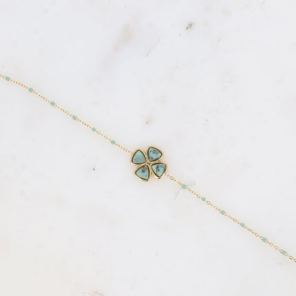 Bracelet - chaîne émaillée et trèfle en pierre naturelle