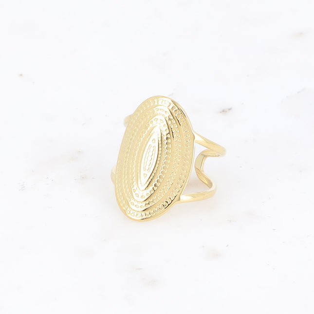Blandine wide ring - large textured oval