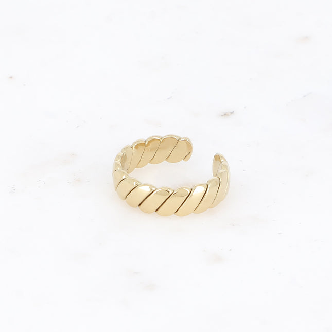 Ring - twisted effect