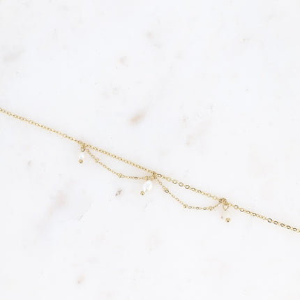 Selena Bracelet - Pearls and Freshwater Pearls, Dangling Chains