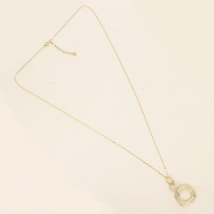 Sautoir - pendentif 3 anneaux texturés et striés