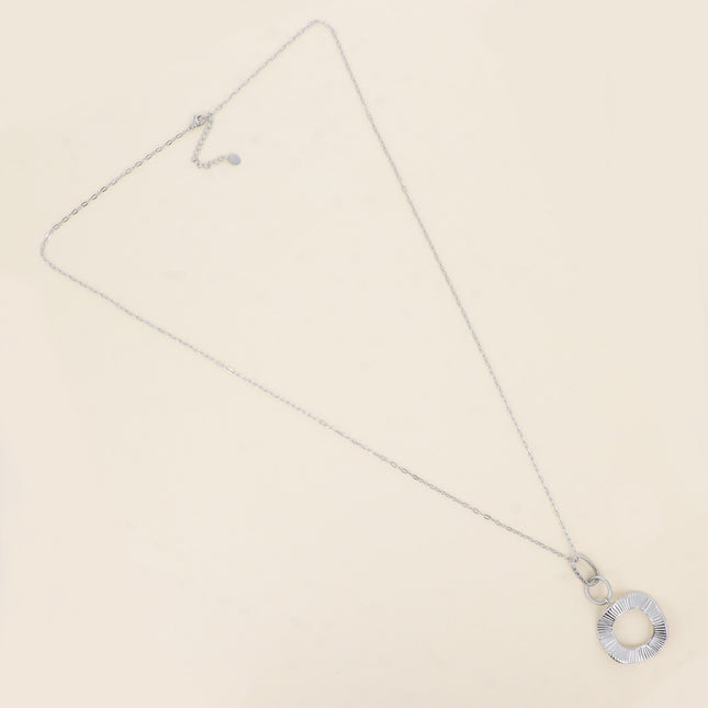 Sautoir - pendentif 3 anneaux texturés et striés