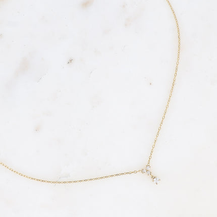 Collier - petit pendentif avec oxydes de zirconium