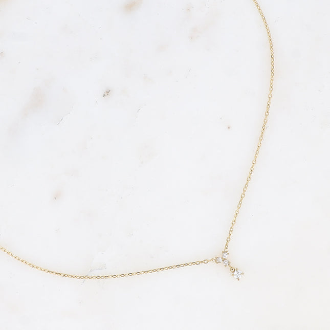 Collier - petit pendentif avec oxydes de zirconium