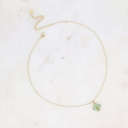 Collier - trèfle en pierre oeil de chat / perle de résine